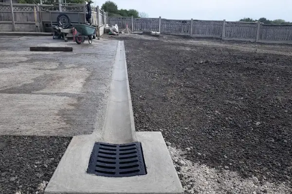 Drainage installation work